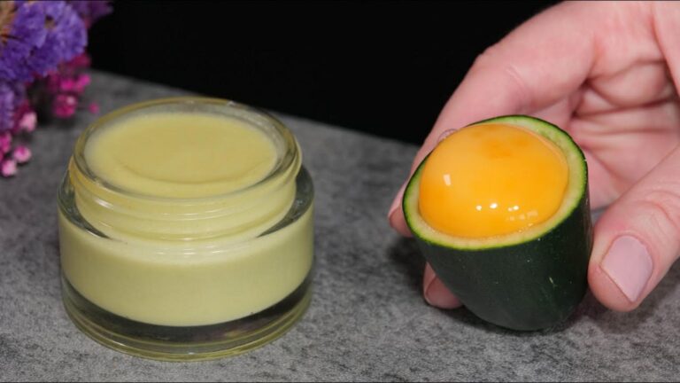 Diese einfache Maske aus Eiern lässt Falten verschwinden und verleiht sofortige Frische…